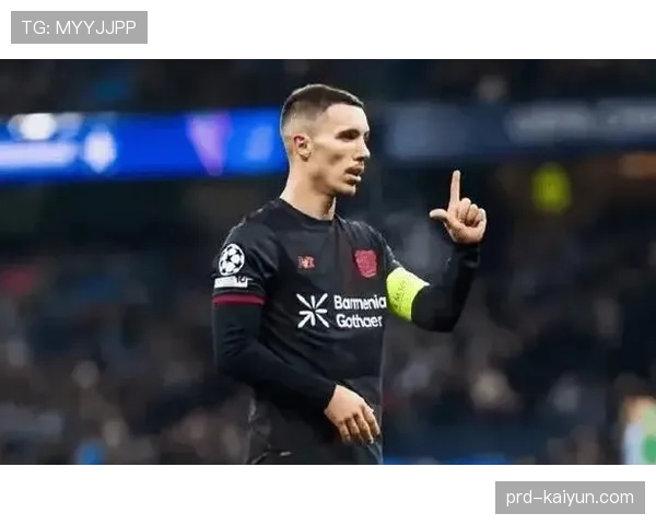 半场：斯图加特2-1法兰克福，菲里希、昂达夫五分钟内连入两球